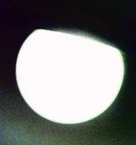 《月之暗面》：深入灵魂的禁忌之恋与人性挣扎，探讨爱与道德的边界